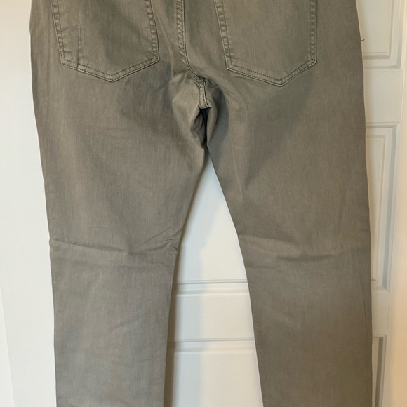 NWT BlankNYC Wooster Slim Fit 33 x 32 Jean in Grey - Picture 2 of 9